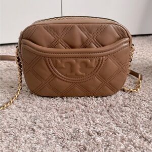 NWOT Tory Burch Soft Fleming Camera Bag